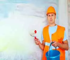Pintor em Joinville com andaime